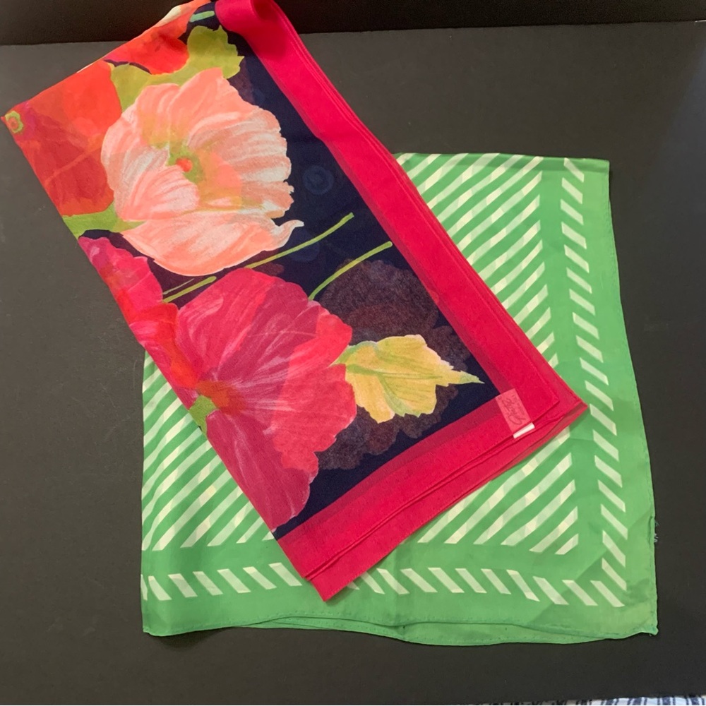 Vintage scarves set of 1 Floral Glentex  1 Green striped unbranded